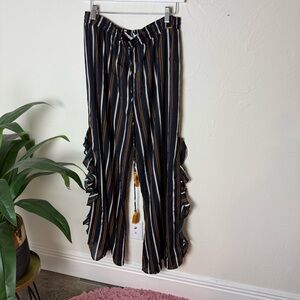 🛍 AMIANI Striped Ruffle Palazzo Pants – Size Large